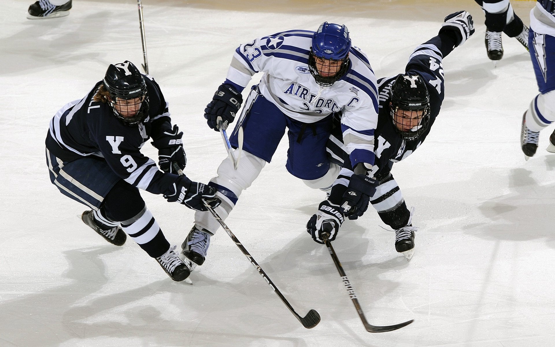职业联赛观众流失原因分析，职业联赛怎么看第一视角
